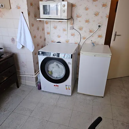 Quarto em Acomodações Particulares Chez Particulier à Petit Prix Centre Gare à 20 Min à Pieds *